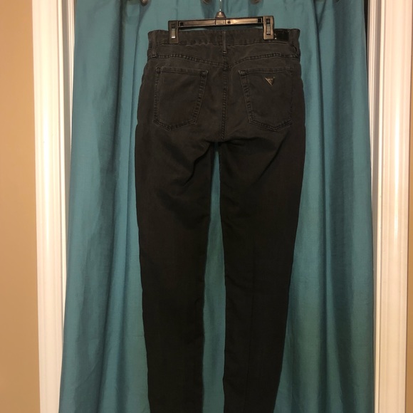 GUESS Skinny Jeans - Picture 2 of 3
